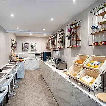 Hotel Boutique By Naoussa Hills Adults Only 4*